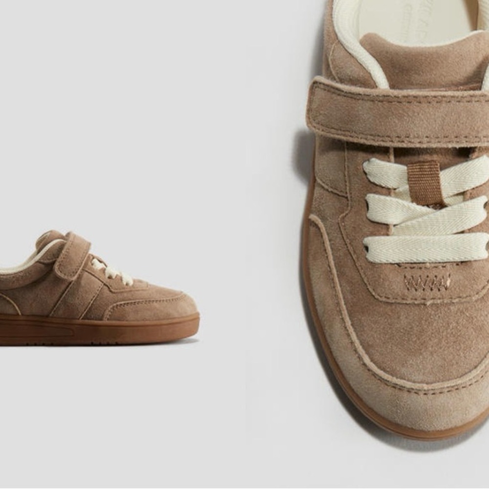H&M Adorables boys beige sneakers - NWT